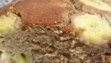 Bolo de banana sem glúten