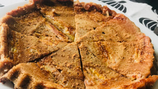 Bolo de casca de banana básico