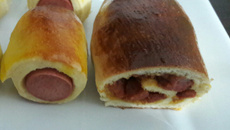 Enroladinho assado de calabresa