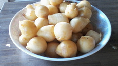 bolinhos de queijo de trigo com fecula sem leite e sem ovo