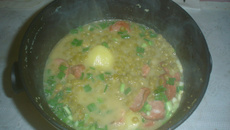 Sopa de ervilha by Neneli