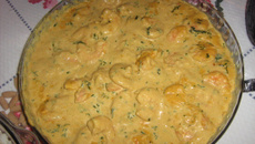 Camarões ao curry delicioso