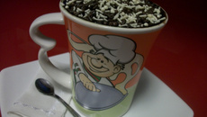 Bolinho de chocolate na caneca ( Tudo gostoso )