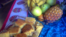 Delicioso bolo de banana caramelada