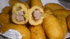 Bolinho caipira das festas juninas do vale