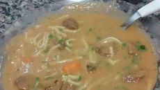 Sopa de feijão com carne