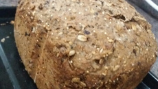 Pão multi cereais multipane