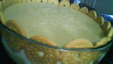 Torta de biscoitos com abacaxi