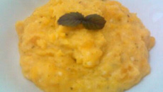 Creme de milho com ricota