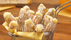 Churros recheado de leite ninho 