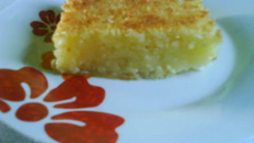 Bolo cremoso de mandioca