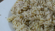 Macarrão com atum