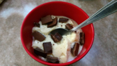 Mousse de limão galego com chocolate do Lúcio Cezar