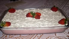 Pavê rápido de morango