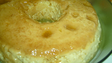 Pudim simples e cremoso