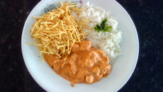 Estrogonofe de frango Saint Patrick