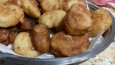 Bolinho de chuva da crise (por Lory)