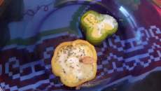 Pimentão recheado com ovo