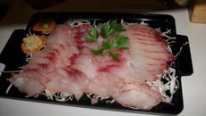 Tilápia no shoyu e gengibre