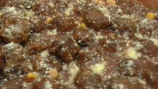 Almôndega com molho vermelho