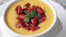 Sopa de milho e bacon