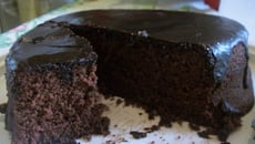 Bolo de chocolate fofinho de micro-ondas