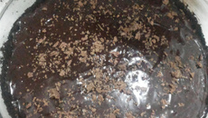 Torta de maracujá com chocolate e negresco