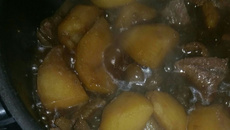 Carne com batata