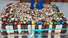 Bolo de festa simples