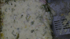 Lasanha de brócolis ao molho branco