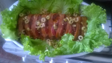 Rocambole de carne moída