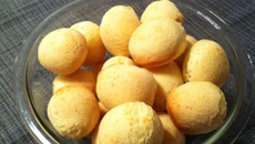 Pão de queijo mineiro