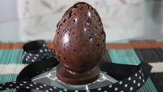Ovo de chocolate rendado