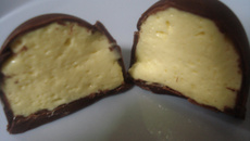 Bombom de mousse de maracujá