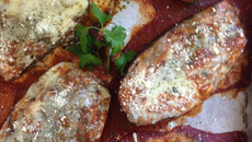 Berinjela ao forno com carne moída