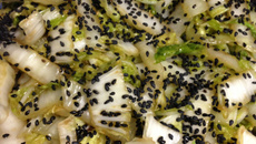 Salada de acelga à moda chinesa