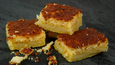 Bolo de fubá cremoso