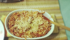 Espaguete com molho de tomate