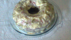 Bolo com cobertura de limão