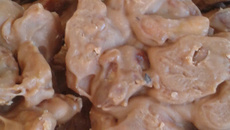 Pé de Moleque com Nozes