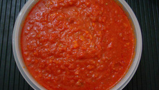 Molho de tomate fresco