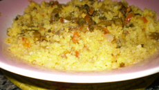 Cuscuz com caldo de carneiro