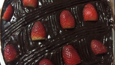 Bombom aberto de morango - super fácil e deliciosa!