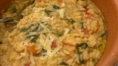 Risoto de tomate seco, rúcula e mussarela de búfala