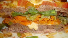 Lasanha de carne moída e legumes