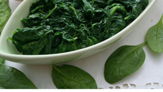 Espinafre cozido (passo a passo)