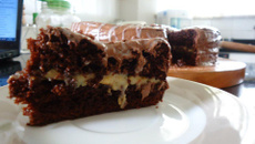 Pão de mel com recheio de doce de leite