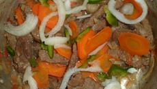 Picadinho de bife de alcatra ou contra filé