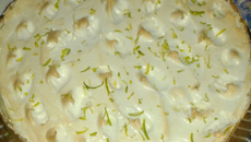 Torta de limão com merengue de baunilha