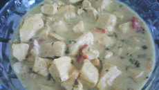 Frango ao molho com açafrão